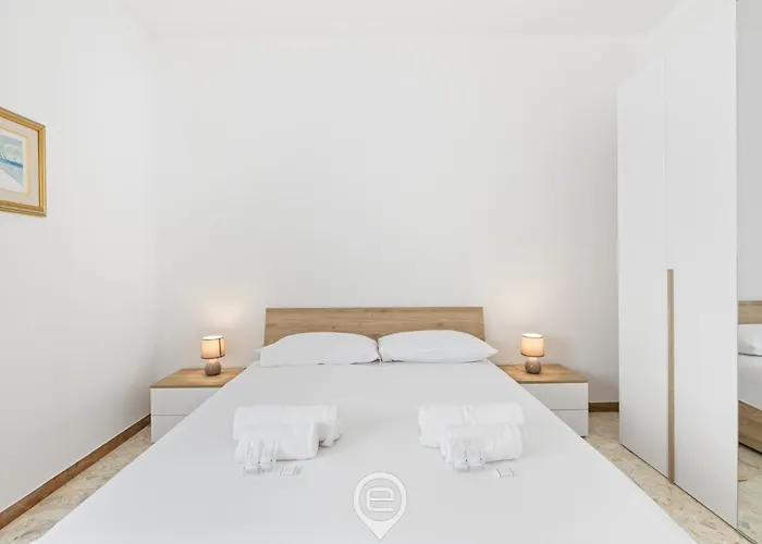 Apartman Rockefeller 1 *