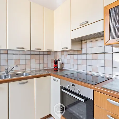 Rockefeller 1 * Alghero