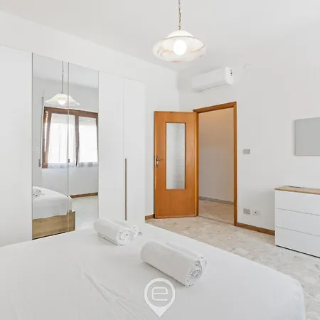 Rockefeller 1 Lägenhet Alghero